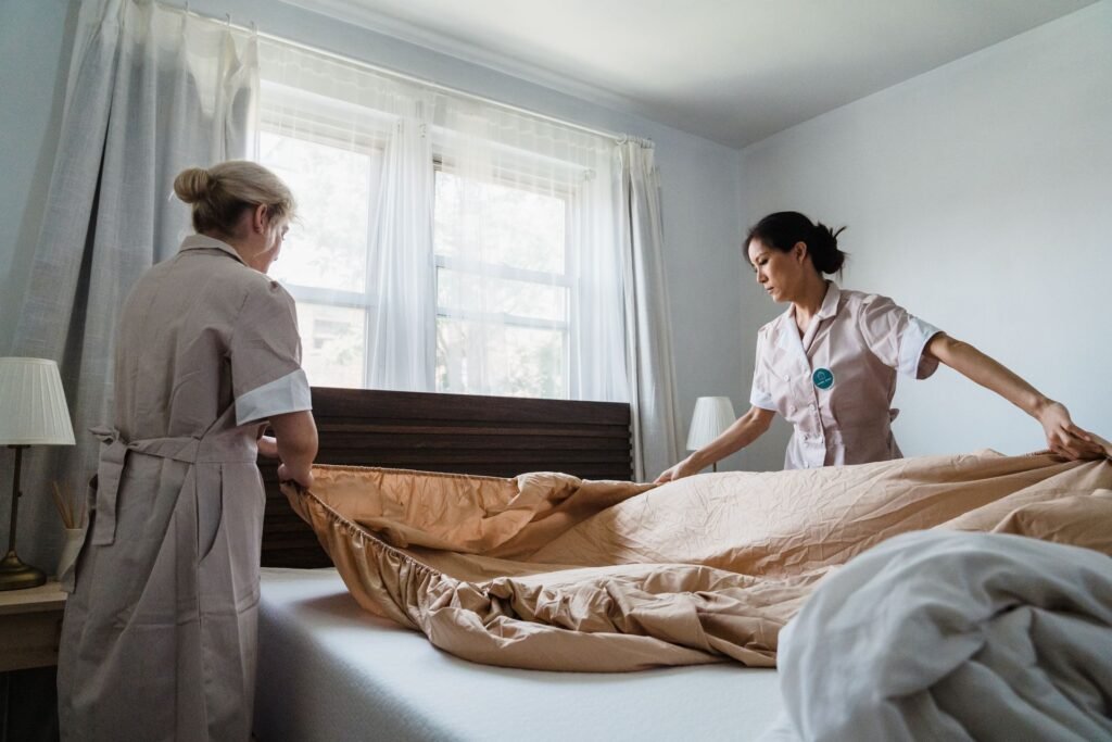 How to Choose the Best Hotel Cleaning Supplies for Your Hospitality Business 1 Hotel Cleaning Supplies